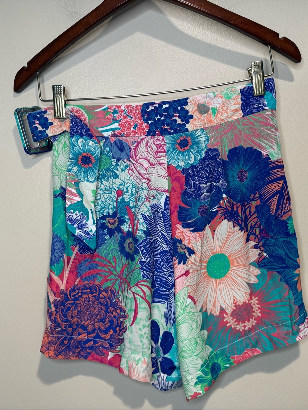 Vilagallo Avalon Villa Taranto Short multi color size 36 or us size 4 - Picture 10 of 12